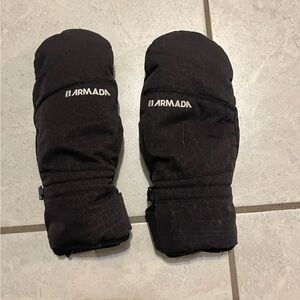 Armada Women's Mittens